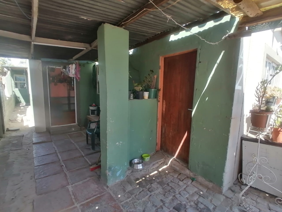 4 Bedroom Property for Sale in Kalkfontein Western Cape